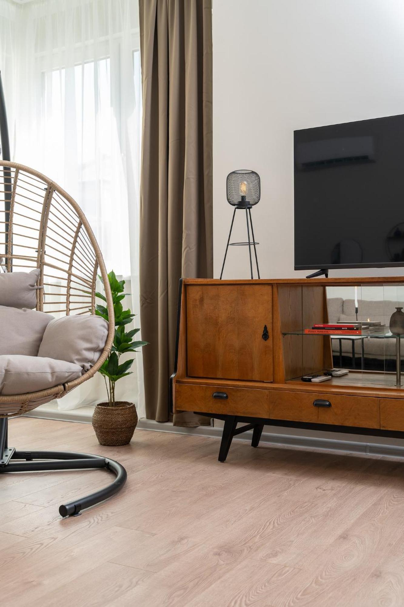 Bright & Sunny Stylish Apt With 2Bdr And 2Bth Sófia Exterior foto